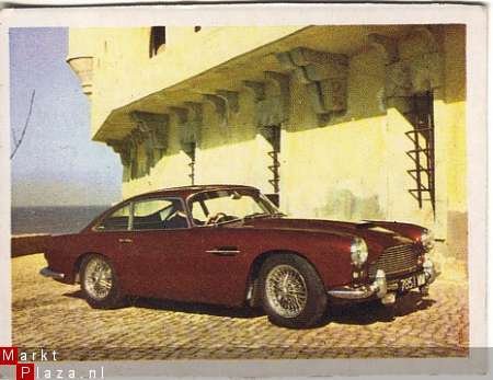 ASTON MARTIN DB 4 - 1