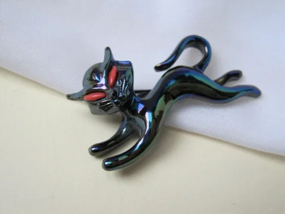 Broche poes/kat iriserend emaille en rode ogen 4.1x3.2 cm - Afbeelding 4