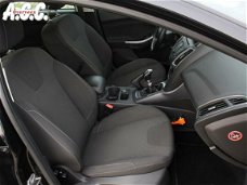 Ford Focus - 1.6 TDCi Titanium Park Assist ECC Navi