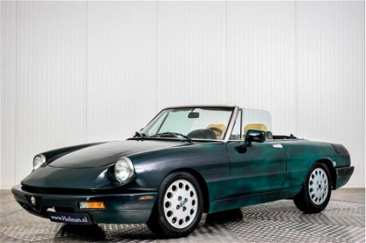 Alfa Romeo Spider - 2.0i - 1