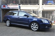 Toyota Avensis Wagon - 2.4 VVTi Executive