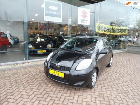 Toyota Yaris - 1.0 VVTi Acces 5 Deurs - 1