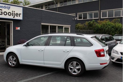 Skoda Octavia Combi - 1.2 TSi 110 pk Ambition | SMARTLINK | STOELVERW - 1