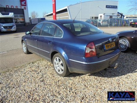 Volkswagen Passat - 1.8T Highline Nap GERESERVEERD - 1