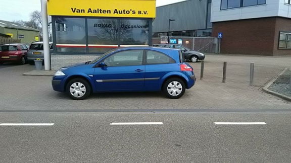 Renault Mégane - 1.4 16V Accès - 1