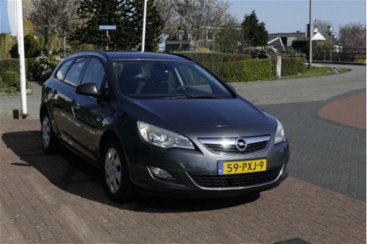 Opel Astra - 1.4 EcoFLEX 100pk EDITION |Parkeersensoren Achter | Trekhaak - 1