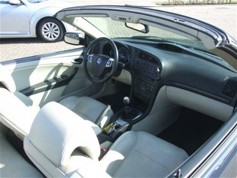 Saab 9-3 Cabrio - 9-3 1.8 T VECTOR - 1