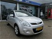 Hyundai i20 - 1.4i i-Motion Automaat/ Climatronic / Dealer onderhouden - 1 - Thumbnail