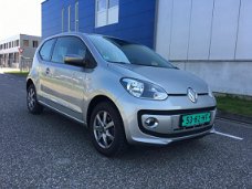 Volkswagen Up! - 1.0 cheer up BlueMotion Prachtige UP vol opties, o.a. airco en navigatie