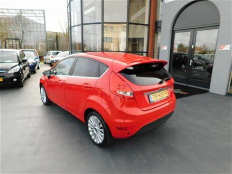 Ford Fiesta - 1.6 Titanium PDC LM VELGEN - 1