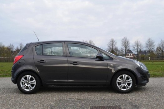 Opel Corsa - 1.3 CDTi EcoFlex S/S Business+ Navi, Airco, Cruise, Dealer OH - 1