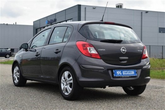 Opel Corsa - 1.3 CDTi EcoFlex S/S Business+ Navi, Airco, Cruise, Dealer OH - 1