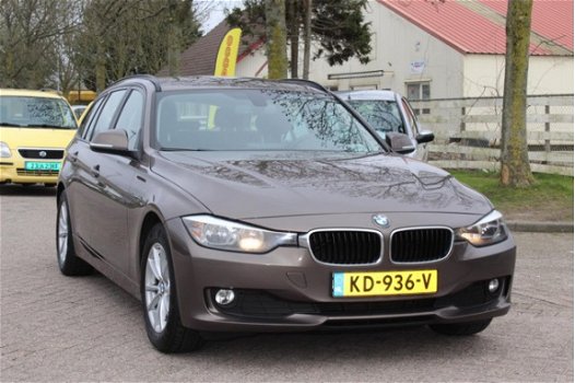 BMW 3-serie Touring - 320d Efficient Dynamics Edition Luxury Line - 1