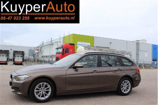 BMW 3-serie Touring - 320d Efficient Dynamics Edition Luxury Line - 1