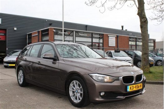 BMW 3-serie Touring - 320d Efficient Dynamics Edition Luxury Line - 1