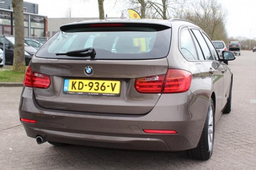 BMW 3-serie Touring - 320d Efficient Dynamics Edition Luxury Line - 1