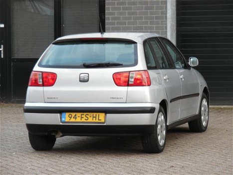 Seat Ibiza - 1.6 Signo 1e Eigenaar/5DRS/AUTOMAAT/AiRCO/NAP/SUPER NETTE/NIEUWE APK - 1