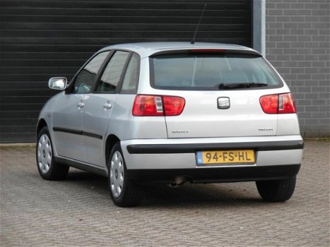 Seat Ibiza - 1.6 Signo 1e Eigenaar/5DRS/AUTOMAAT/AiRCO/NAP/SUPER NETTE/NIEUWE APK - 1