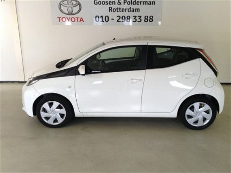 Toyota Aygo - 1.0 VVT-i x-play, camera, NL auto - 1