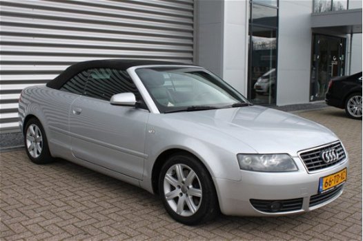 Audi A4 Cabriolet - 1