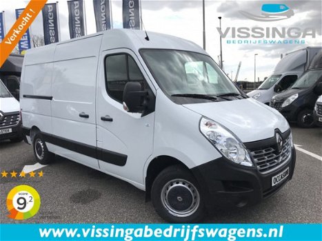 Renault Master - T33 2.3 dCi L2H2 130 pk 40.280 km - 1