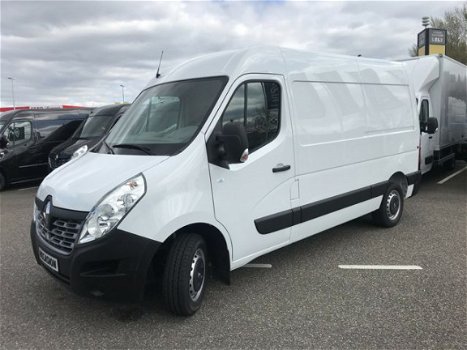 Renault Master - T33 2.3 dCi L2H2 130 pk 40.280 km - 1