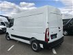 Renault Master - T33 2.3 dCi L2H2 130 pk 40.280 km - 1 - Thumbnail