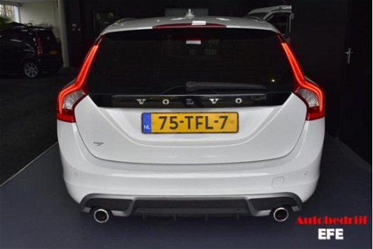 Volvo V60 - D3 Summum - 1