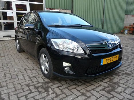 Toyota Auris - 1.8 Full Hybrid Aspiration Navigatie, Pdc's achter en voor, Achteruitrij camera, Clim - 1