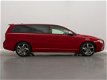 Volvo V70 - D2 140PK R-Design / NAVI / LEDER / MEM. STOELEN / AIRCO-ECC / CRUISE CONTR. / PDC / TREK - 1 - Thumbnail