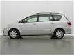 Toyota Avensis Verso - 2.0 D-4D Linea Luna 7-PERS. / AIRCO-ECC / CRUISE CONTR. / *APK TOT 4-2020* / - 1 - Thumbnail