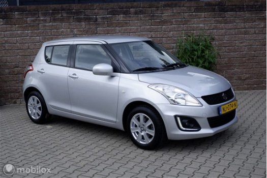 Suzuki Swift - - 1.2I 94PK 5 drs. Comfort airco/cruiscontrole/lmv15 - 1