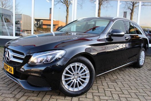 Mercedes-Benz C-klasse Estate - 180 CDI Lease Edition Xenon / Sportstoelen / Navi / Clima - 1