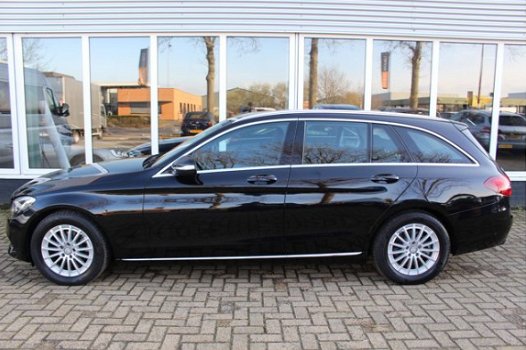 Mercedes-Benz C-klasse Estate - 180 CDI Lease Edition Xenon / Sportstoelen / Navi / Clima - 1