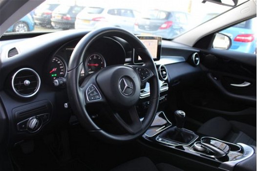 Mercedes-Benz C-klasse Estate - 180 CDI Lease Edition Xenon / Sportstoelen / Navi / Clima - 1