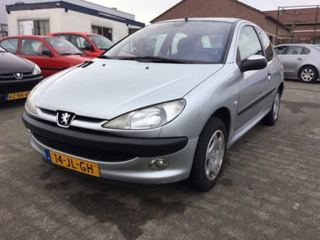 Peugeot 206 - 1.4 Gentry, bj 2002, automaat clima - 1