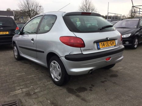 Peugeot 206 - 1.4 Gentry, bj 2002, automaat clima - 1