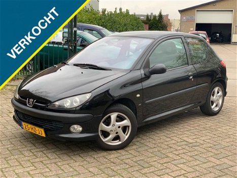 Peugeot 206 - 1.6-16V XS/Airco/Elek.ramen/Nieuwe APK - 1