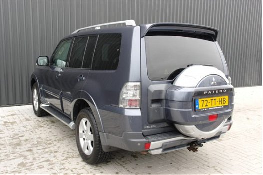 Mitsubishi Pajero - 3.2 DI-D Intense - 1