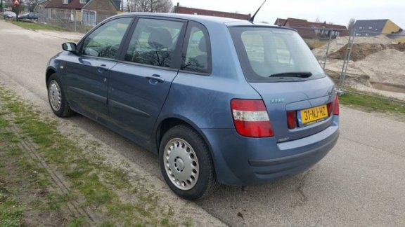 Fiat Stilo - 1.8 16v Dynamic - 1