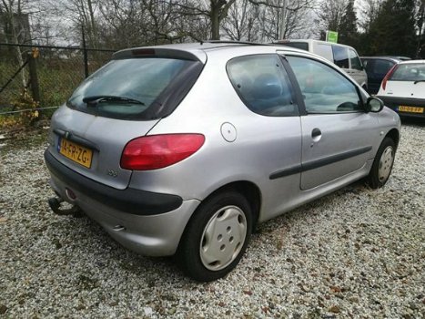 Peugeot 206 - 1.9 XRD - 1