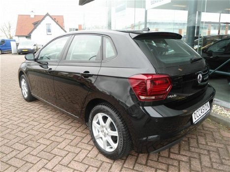 Volkswagen Polo - 1.0 MPI Trendline BMT met NAVI en 22.470 km - 1