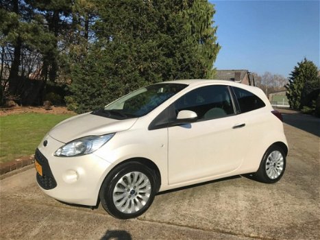 Ford Ka - 1.2 Titanium X start/stop Airco, LM, NAP, Zeer nette auto - 1