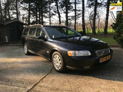 Volvo V70 - 2.4D Edition II Airco, NAP, LM, H.Leder, Roetfilter probleem - 1