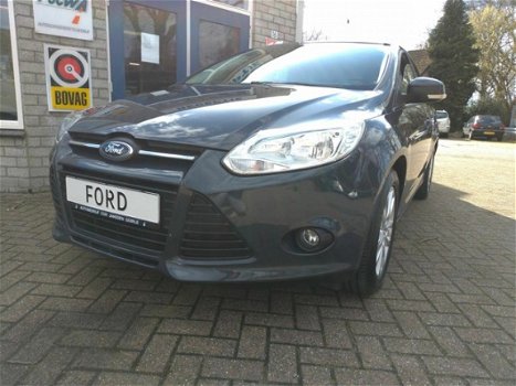 Ford Focus Wagon - 1.6 TI-VCT First Edition 125PK - 1