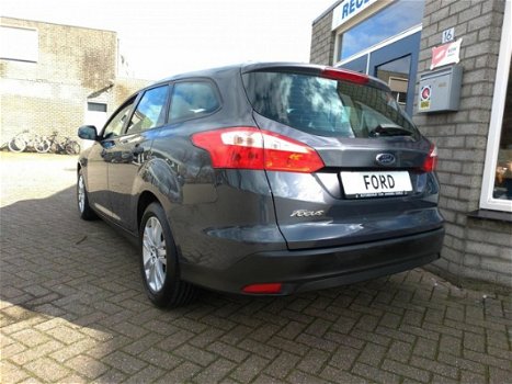 Ford Focus Wagon - 1.6 TI-VCT First Edition 125PK - 1