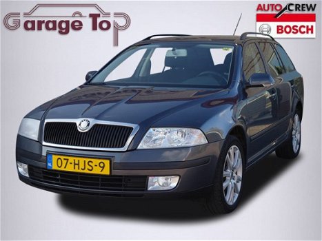 Skoda Octavia Combi - 2.0 TDI Ambiente Attractive Business - 1