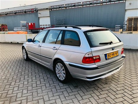 BMW 3-serie Touring - 320i Executive Airco Leer Apk - 1