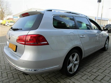 Volkswagen Passat Variant - 2.0TDI DSG 4Motion NAVI PANO - 1