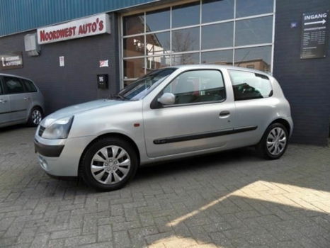 Renault Clio - 1.6-16V Privilège Airco - 1